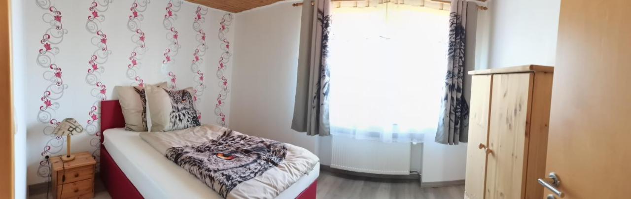 Biene'S Baerenstube Hotel Elze Bagian luar foto