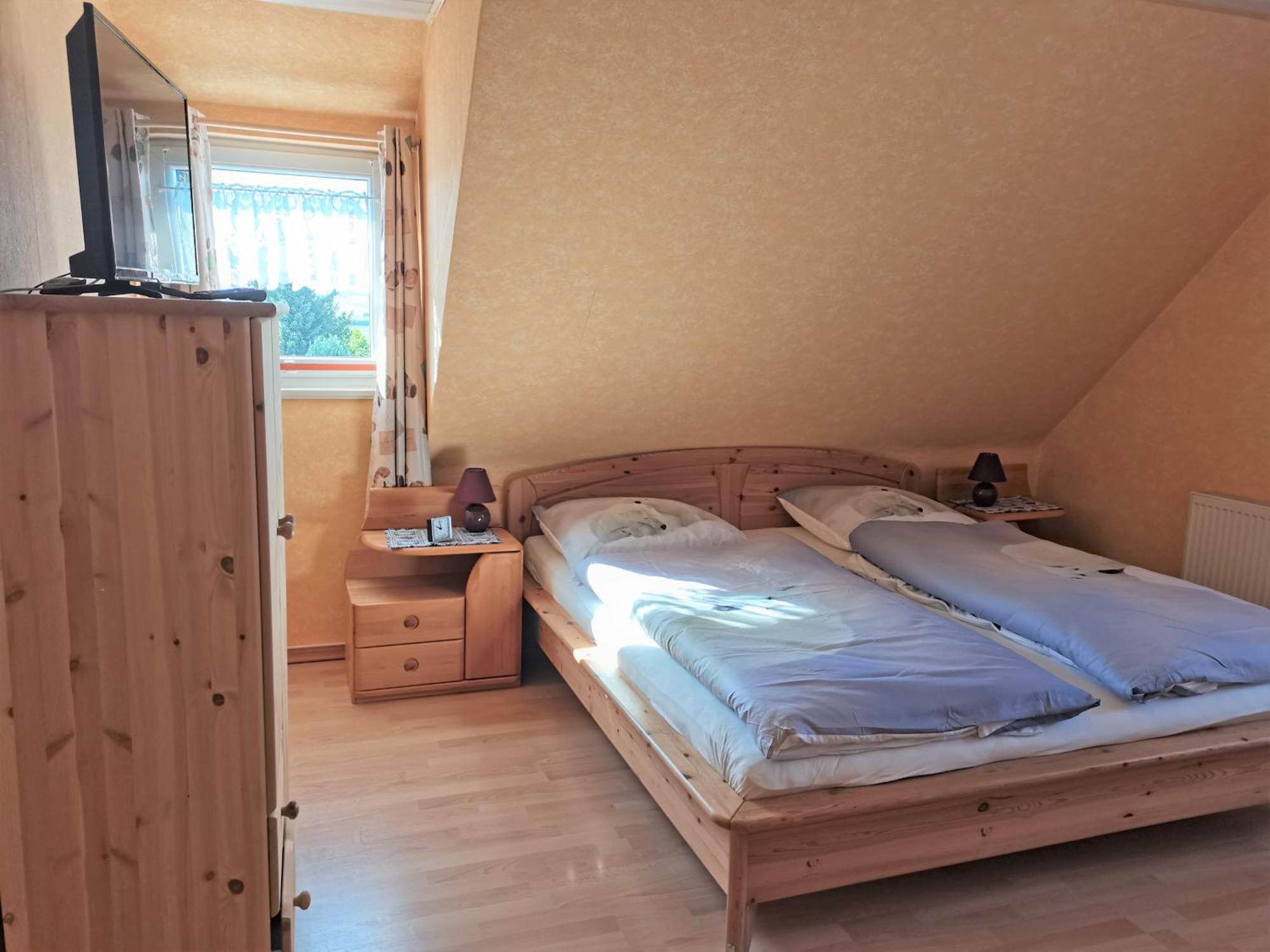 Biene'S Baerenstube Hotel Elze Bagian luar foto